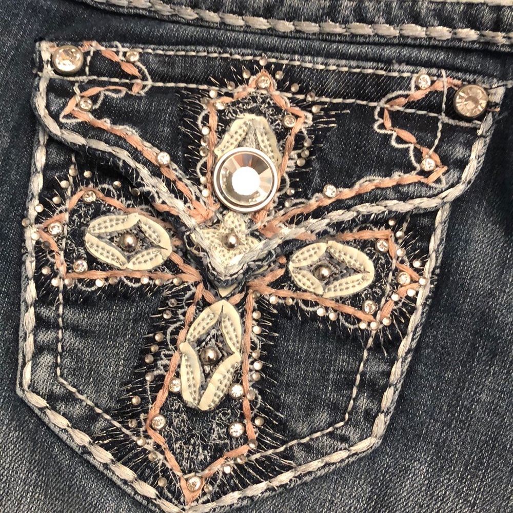 Grace in LA Jeans